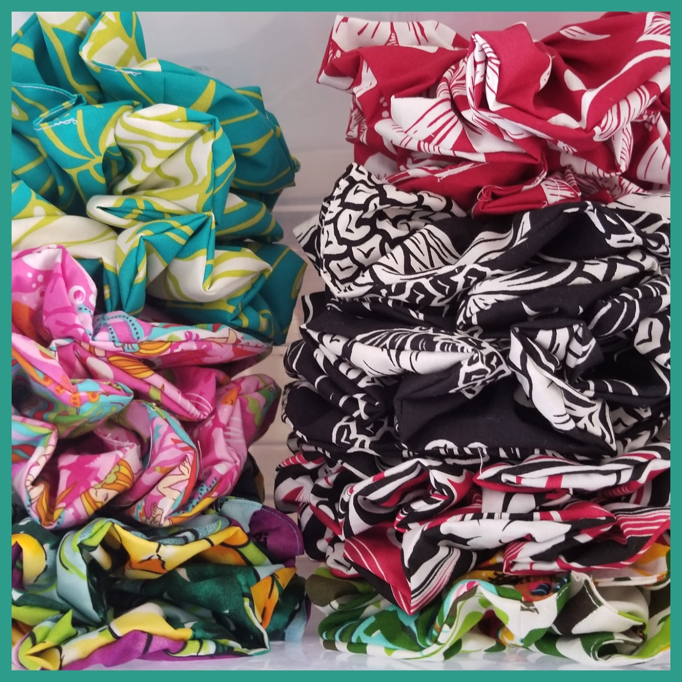 Giant Hawaiian Scrunchie, Deepwater Dreams XL Scrunchie
